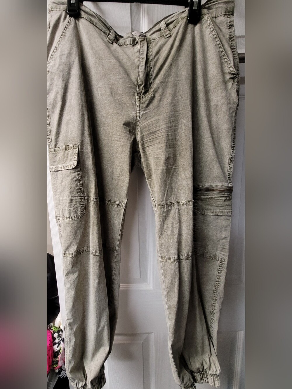 Women Olive Utility Cargo Pants